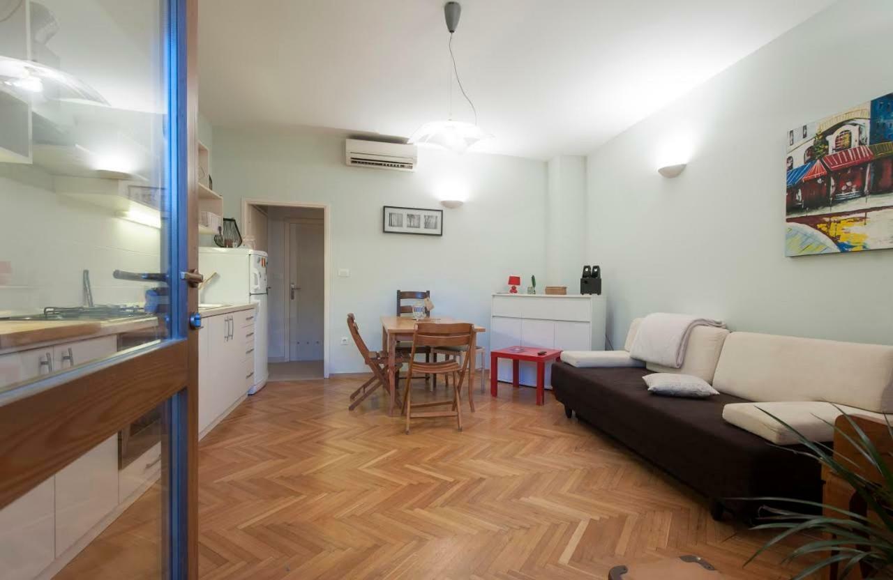 Sunny Apartment ซาดาร์ ภายนอก รูปภาพ