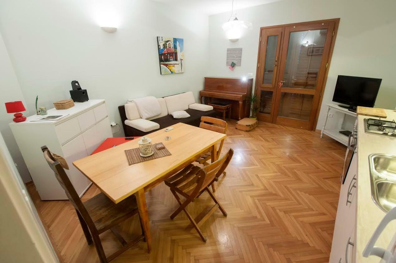 Sunny Apartment ซาดาร์ ภายนอก รูปภาพ